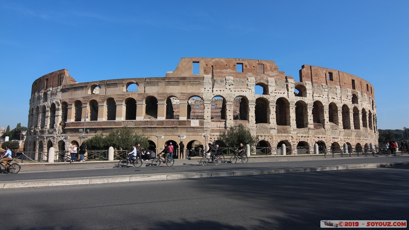 Roma - Colosseo
Mots-clés: Campitelli Decima geo:lat=41.88907606 geo:lon=12.49191380 geotagged ITA Italie Lazio patrimoine unesco Ruines Romain Colosseo