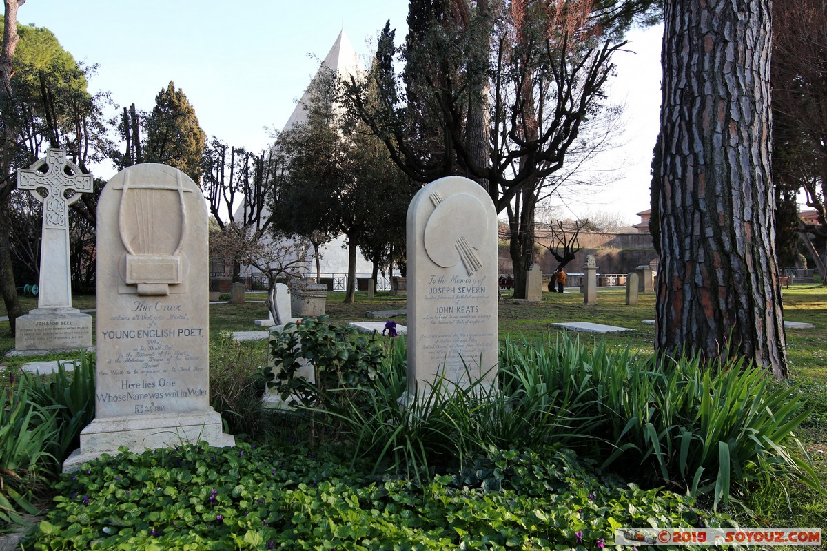 Roma - Cimitero acattolico di Roma
Mots-clés: Acilia Garbatella geo:lat=41.87702167 geo:lon=12.48040083 geotagged ITA Italie Lazio Cimitero acattolico di Roma Testaccio cimetiere