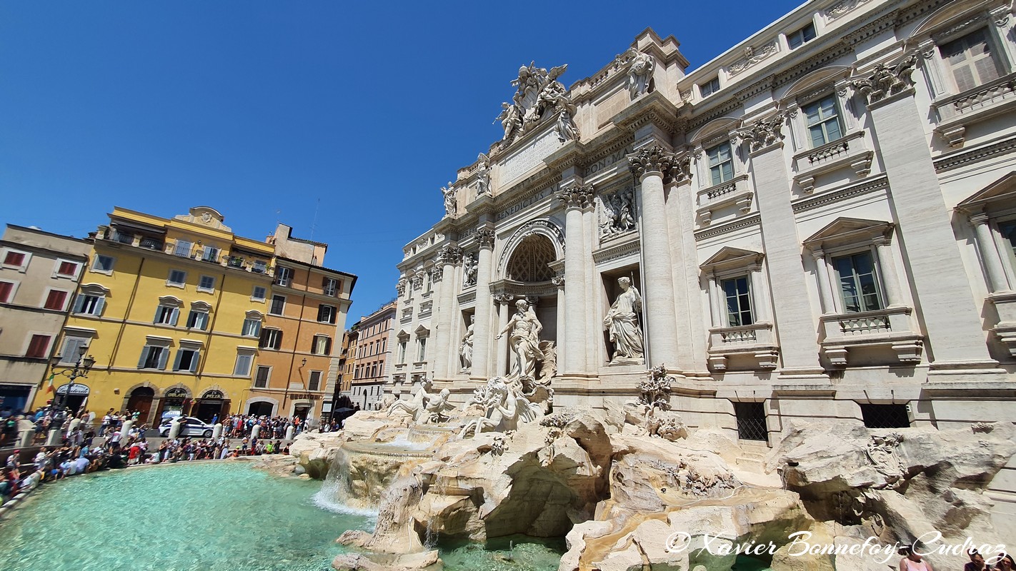 Roma - Fontana di Trevi
Mots-clés: Colle Della Valentina geo:lat=41.90086475 geo:lon=12.48354320 geotagged ITA Italie Lazio Pigna Roma patrimoine unesco Fontaine Fontana di Trevi