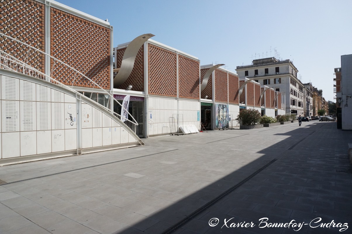 Roma - Mercato di Testaccio
Mots-clés: Decima Garbatella geo:lat=41.87730821 geo:lon=12.47392256 geotagged ITA Italie Lazio Roma Testaccio Mercato di Testaccio