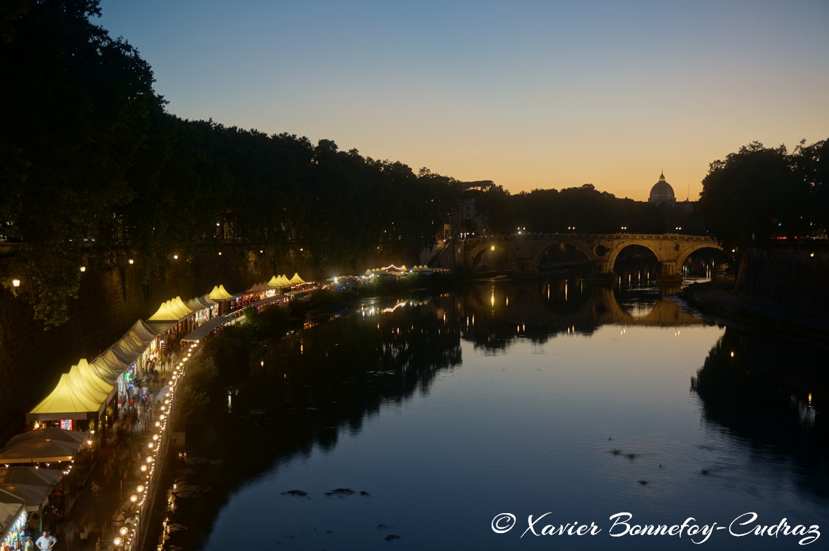 Roma - Trastevere - Ponte Sisto e Tevere
Mots-clés: Acilia geo:lat=41.89116563 geo:lon=12.47172847 geotagged ITA Italie Lazio Sant' Angelo Roma Ponte Sisto Trastevere Tevere Riviere sunset Nuit