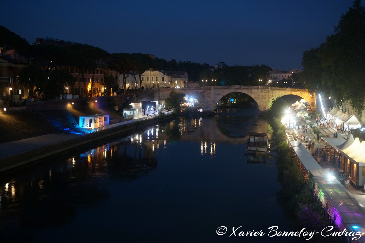 Roma by Night - Trastevere - Ponte Garibaldi e Tevere
Mots-clés: Acilia geo:lat=41.89078455 geo:lon=12.47458231 geotagged ITA Italie Lazio Sant' Angelo Roma Riviere Tevere Ponte Garibaldi Nuit