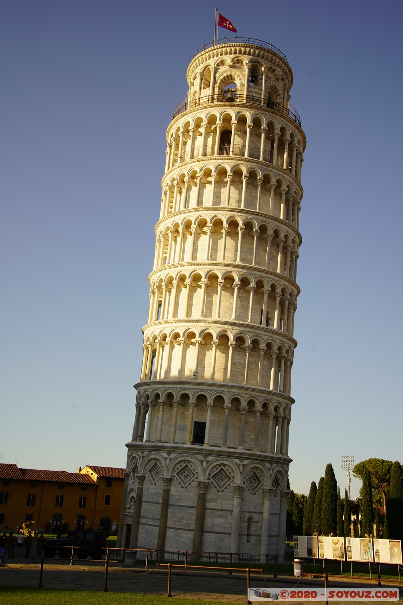 Torre di Pisa
Mots-clés: geo:lat=43.72273396 geo:lon=10.39623730 geotagged ITA Italie Pisa Roman Catholic Archidiocese of Pisa Toscana Piazza dei Miracoli Eglise Torre di Pisa patrimoine unesco