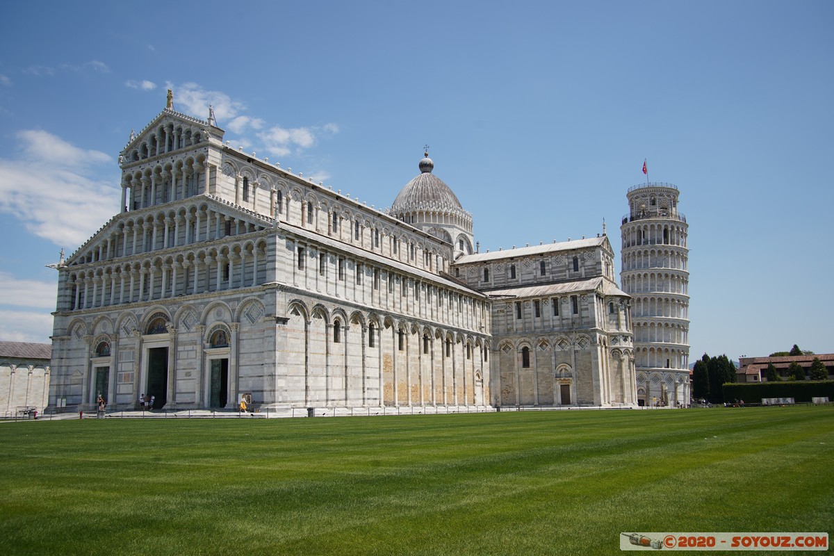 Pisa - Duomo e Torre di Pisa
Mots-clés: geo:lat=43.72271760 geo:lon=10.39456381 geotagged ITA Italie Pisa Roman Catholic Archidiocese of Pisa Toscana Piazza dei Miracoli Eglise Duomo di Pisa Torre di Pisa patrimoine unesco