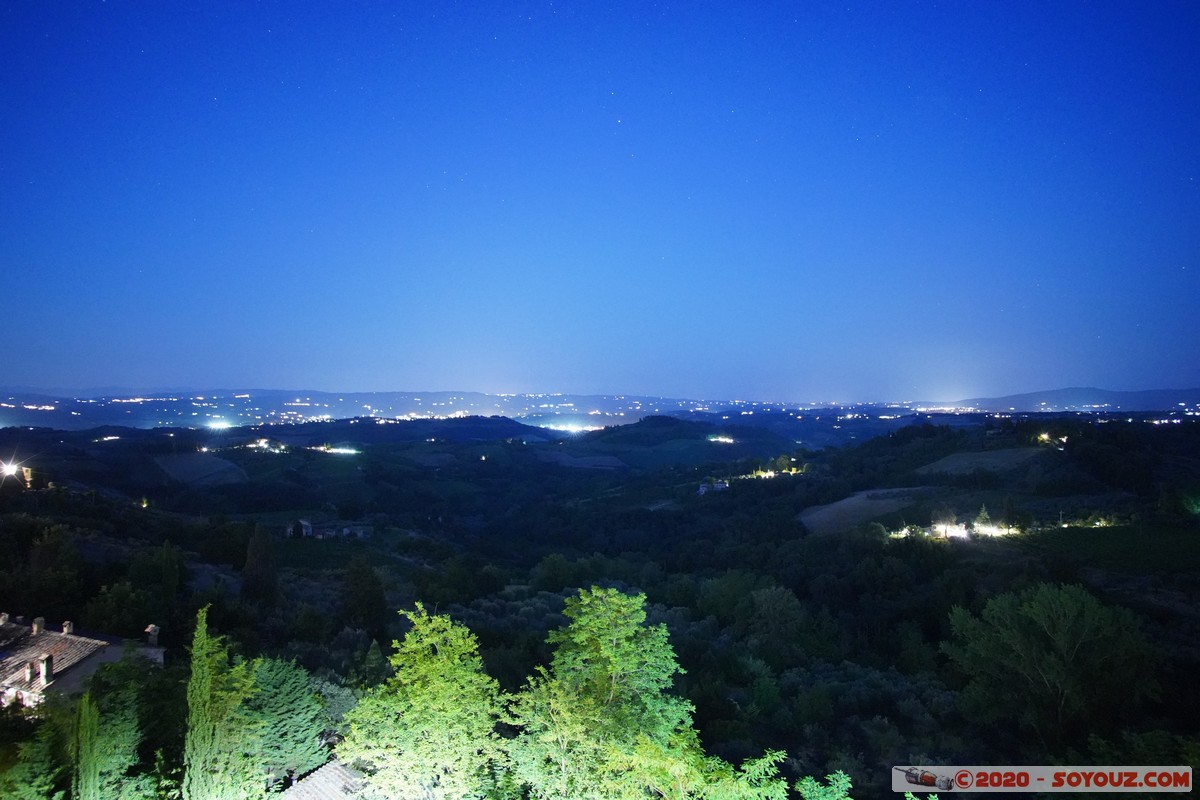 San Gimignano by  night - Campagna toscana
Mots-clés: geo:lat=43.46538984 geo:lon=11.04290148 geotagged ITA Italie Monteoliveto San Gimignano Toscana Hotel Bel Soggiorno Nuit paysage