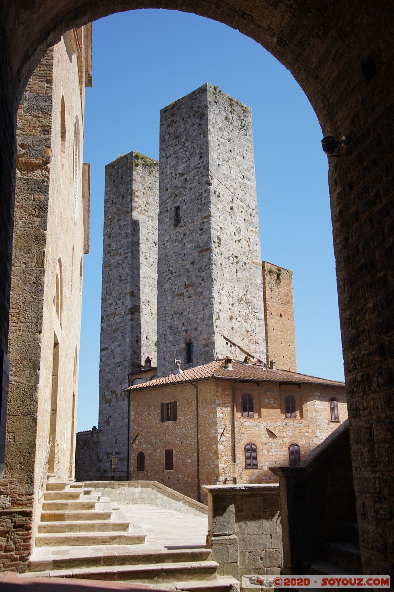 San Gimignano - Torri dei Salvucci
Mots-clés: geo:lat=43.46763439 geo:lon=11.04286738 geotagged ITA Italie San Gimignano Toscana Via Costarella Torri dei Salvucci