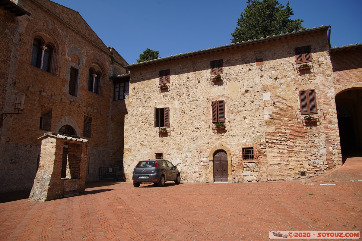 San Gimignano - Piazza Pecori
Mots-clés: geo:lat=43.46767235 geo:lon=11.04269841 geotagged ITA Italie San Gimignano Toscana Piazza Pecori