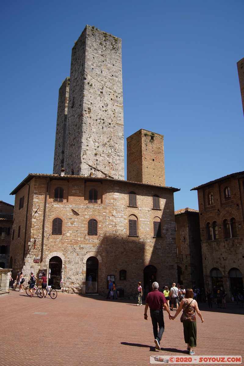 San Gimignano - Torri dei Salvucci
Mots-clés: geo:lat=43.46768013 geo:lon=11.04311915 geotagged ITA Italie San Gimignano Toscana Piazza del Duomo Torri dei Salvucci