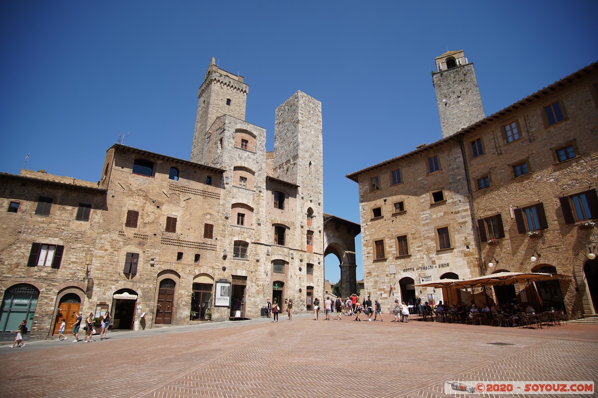 San Gimignano - Piazza della Cisterna - Torre Grossa, Torri degli Ardinghelli
Mots-clés: geo:lat=43.46740079 geo:lon=11.04355367 geotagged ITA Italie San Gimignano Toscana Piazza della Cisterna Torre Grossa Torri degli Ardinghelli