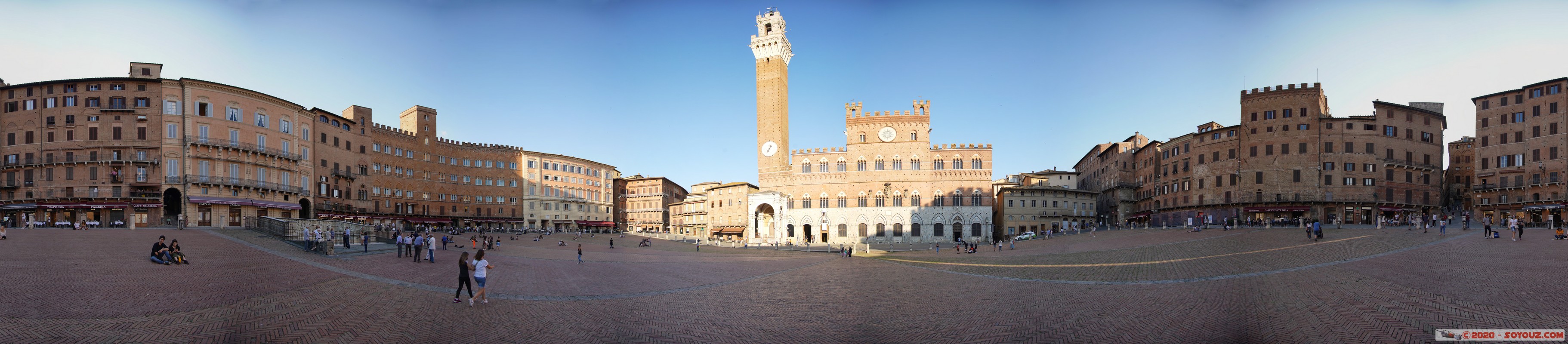 Siena - Piazza del Campo - panorama
Mots-clés: geo:lat=43.31857648 geo:lon=11.33156385 geotagged ITA Italie Siena Toscana patrimoine unesco Piazza del Campo Palazzo Pubblico Torre del Mangia panorama