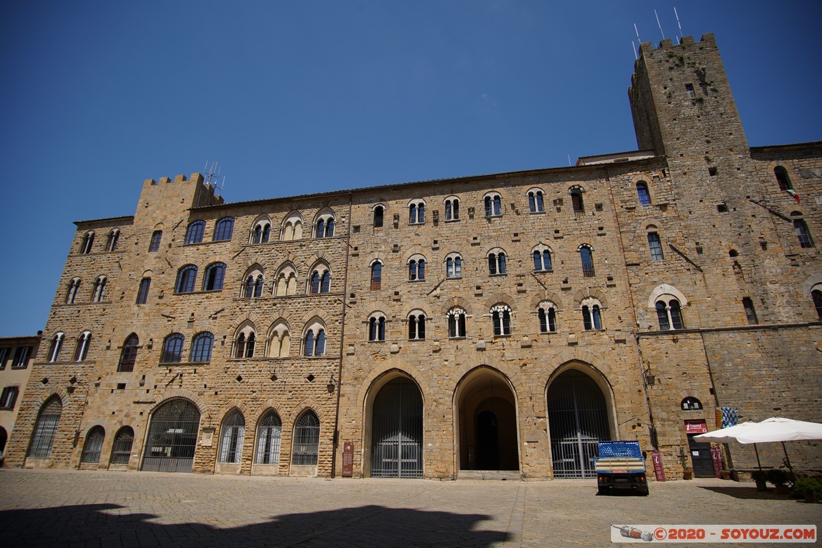 Volterra - Palazzo Pretorio
Mots-clés: geo:lat=43.40196231 geo:lon=10.85965077 geotagged ITA Italie Roman Catholic Diocese of Volterra Toscana Volterra Piazza dei Priori Palazzo Pretorio