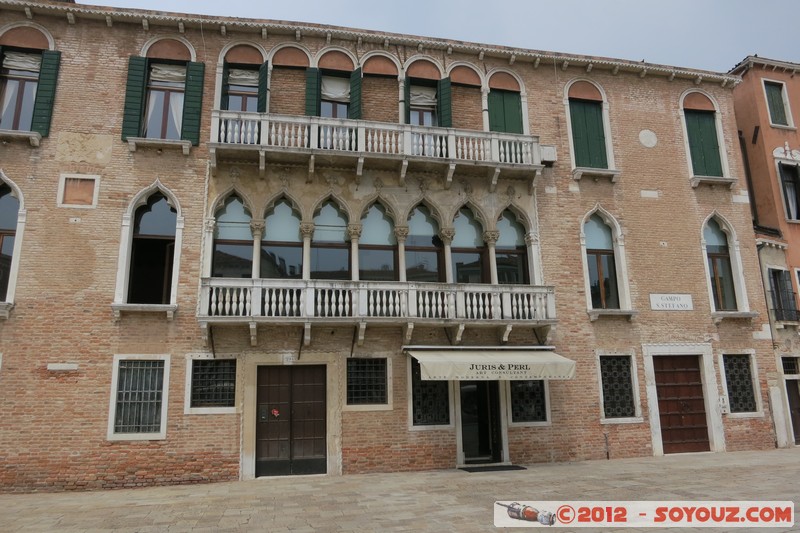 Venezia - Campo Santo Stefano
Mots-clés: geo:lat=45.43317581 geo:lon=12.33040541 geotagged ITA Italie San Marco SestiÃ¨re di Dorsoduro Veneto patrimoine unesco