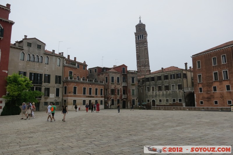 Venezia - Campo sant'Angelo
Mots-clés: geo:lat=45.43430969 geo:lon=12.33198623 geotagged ITA Italie San Polo SestiÃ¨re di San Marco Veneto patrimoine unesco