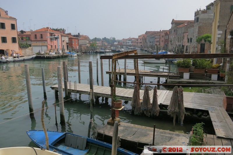 Venezia - Canal di San Pietro
Mots-clés: Castello geo:lat=45.43450904 geo:lon=12.35806099 geotagged ITA Italie SestiÃ¨re di Castello Veneto patrimoine unesco canal