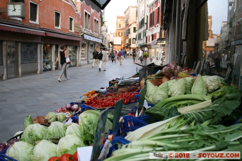 Venezia - Rio Terra della Maddalena
Mots-clés: Cannaregio geo:lat=45.44361336 geo:lon=12.32985892 geotagged ITA Italie SestiÃ¨re di Cannaregio Veneto patrimoine unesco Marche