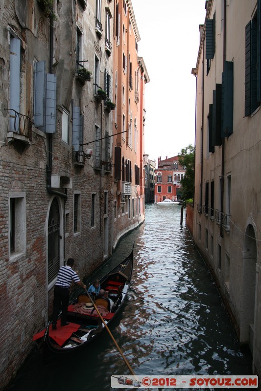 Venezia - Rio di San Felice
Mots-clés: Cannaregio geo:lat=45.44148023 geo:lon=12.33340581 geotagged ITA Italie SestiÃ¨re di Cannaregio Veneto patrimoine unesco canal