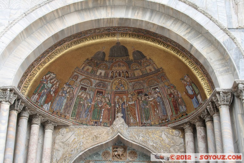 Venezia - Piazza San Marco - Basilica di San Marco
Mots-clés: geo:lat=45.43454083 geo:lon=12.33914000 geotagged ITA Italie SestiÃ¨re di San Marco Veneto Venezia patrimoine unesco Piazza San Marco Eglise