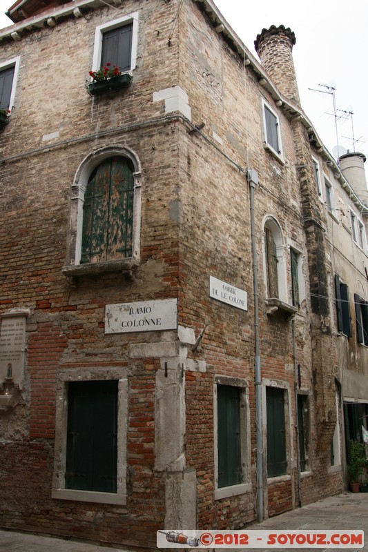 Venezia - Palazzo della Marinarezza
Mots-clés: geo:lat=45.43171722 geo:lon=12.35321352 geotagged ITA Italie SestiÃ¨re di Castello Veneto Venezia patrimoine unesco