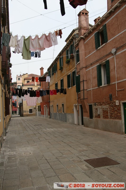 Venezia - Palazzo della Marinarezza
Mots-clés: geo:lat=45.43166327 geo:lon=12.35383816 geotagged ITA Italie SestiÃ¨re di Castello Veneto Venezia patrimoine unesco