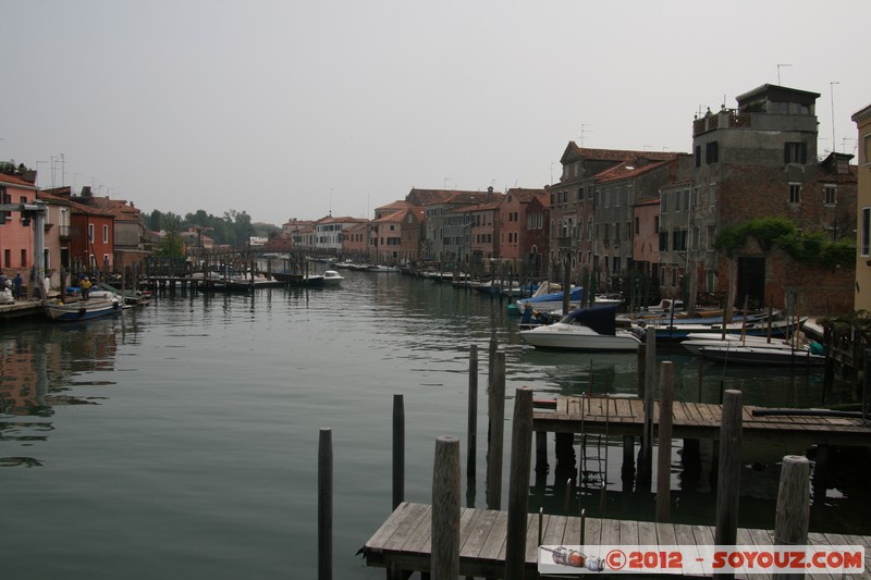 Venezia - Canal di San Pietro
Mots-clés: Castello geo:lat=45.43450549 geo:lon=12.35813118 geotagged ITA Italie SestiÃ¨re di Castello Veneto patrimoine unesco canal