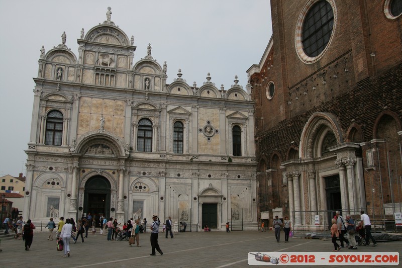 Venezia - Basilica dei Santi Giovanni e Paolo
Mots-clés: Castello geo:lat=45.43923425 geo:lon=12.34143850 geotagged ITA Italie SestiÃ¨re di San Marco Veneto patrimoine unesco Basilica dei Santi Giovanni e Paolo Eglise