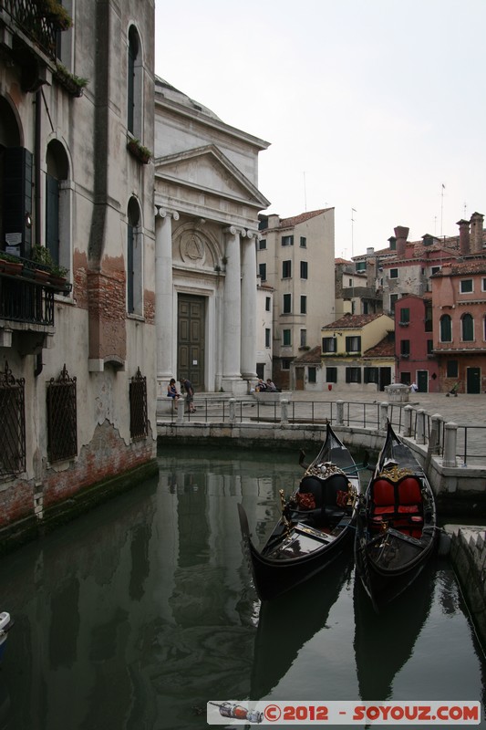 Venezia - Campo de la Maddalena
Mots-clés: Cannaregio geo:lat=45.44321479 geo:lon=12.33147479 geotagged ITA Italie SestiÃ¨re di Cannaregio Veneto patrimoine unesco Gondole canal