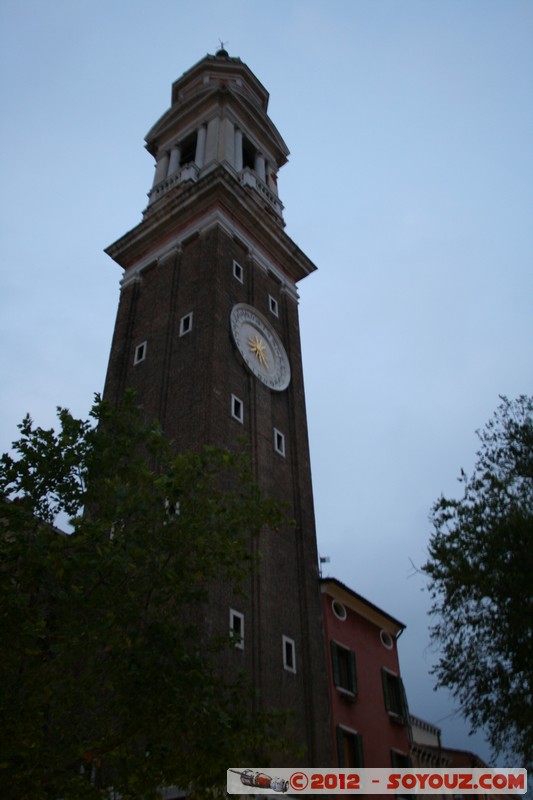 Venezia di notte - Chiesa dei Santi Apostoli
Mots-clés: Cannaregio geo:lat=45.44029097 geo:lon=12.33626366 geotagged ITA Italie SestiÃ¨re di San Polo Veneto patrimoine unesco Nuit Eglise