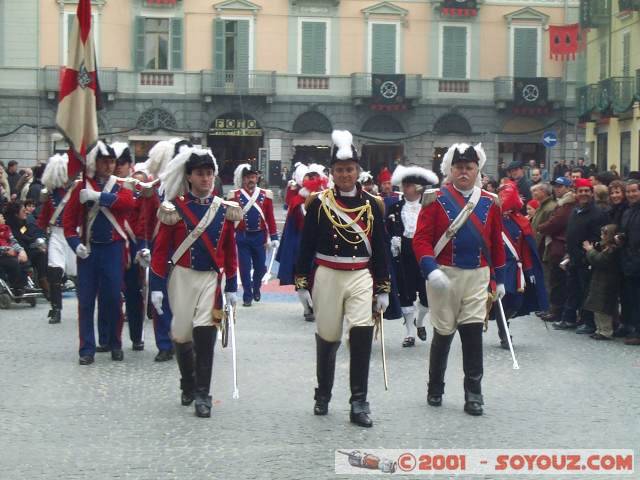 ivrea2001-03.jpg