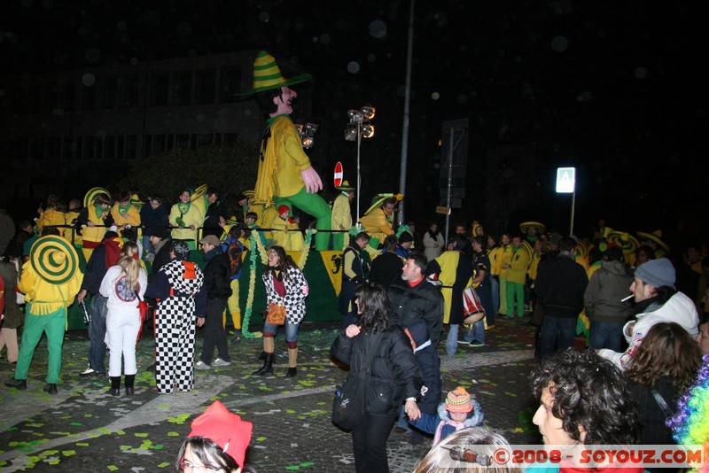 Storico Carnevale di Ivrea - Arduini
Mots-clés: Nuit