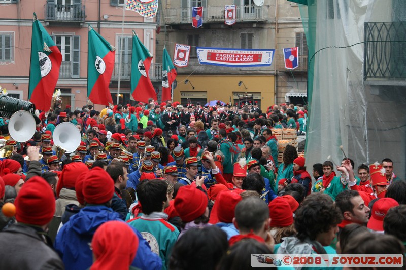 Storico Carnevale di Ivrea -  Bande e gruppi folkloristici
