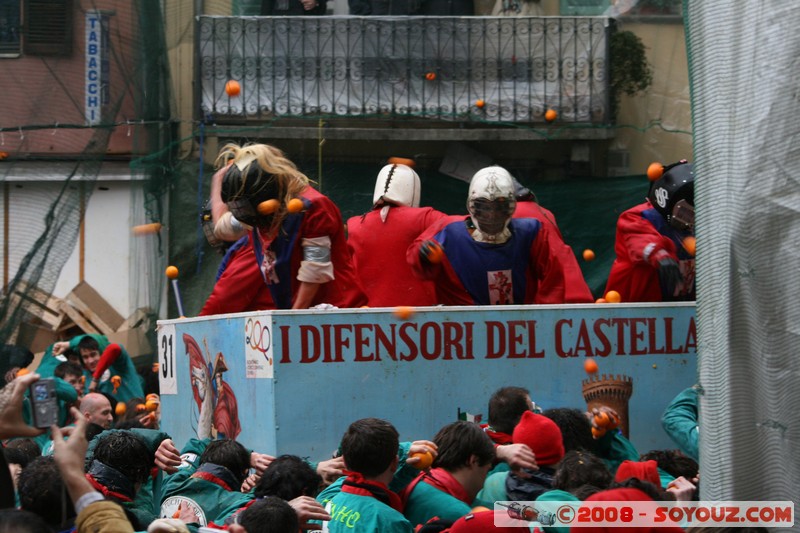 Ivrea - Battaglia delle Arance - Tuchini Del Borghetto e I Difensori del Castellazo
