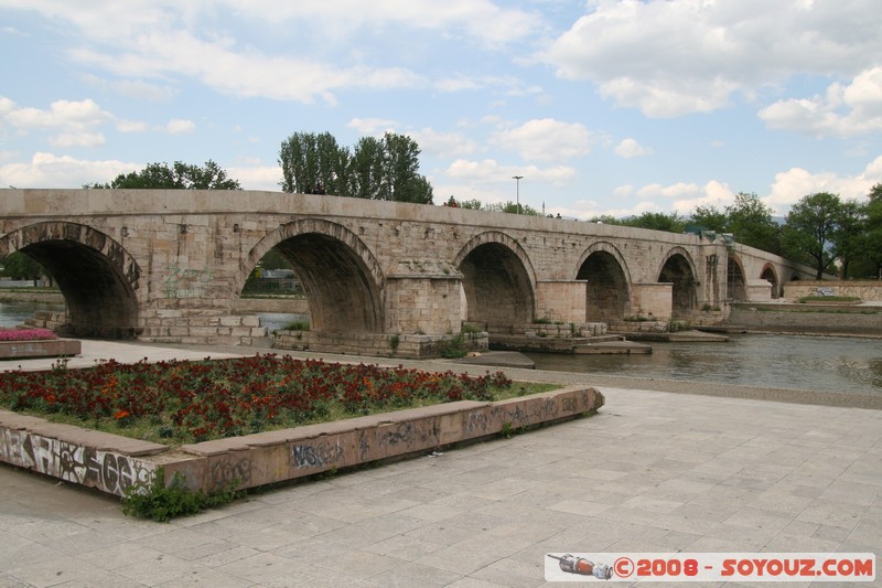 Skopje - Kamen Most (stone bridge)
