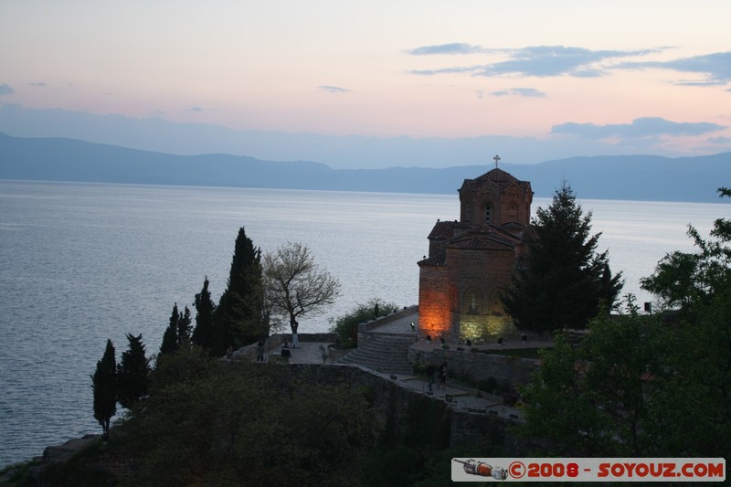 Ohrid - Church of Sveti Jovan at Kaneo
Mots-clés: patrimoine unesco sunset Eglise