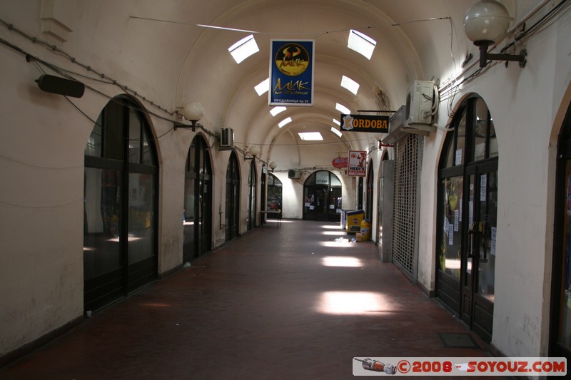 Bitola - Bezisten (Covered Bazaar)
Mots-clés: Marche