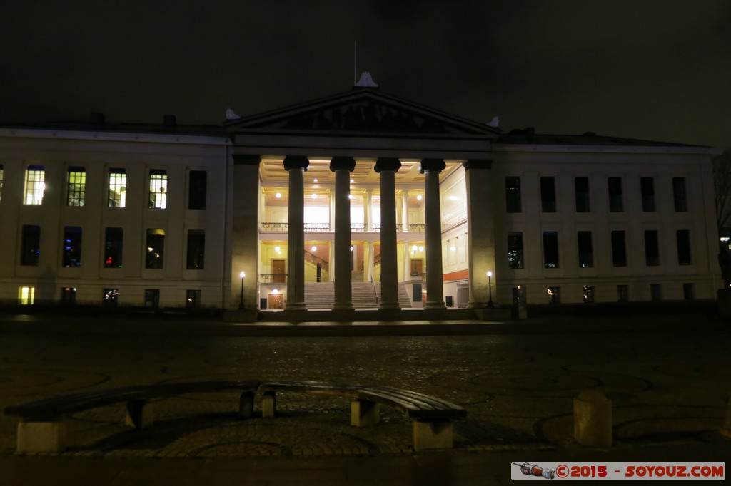 Oslo by night - Karl Johans gate - Universitetet
Mots-clés: geo:lat=59.91501524 geo:lon=10.73406100 geotagged NOR Norvège Oslo Vika Norway Karl Johans gate Nuit Universitetet universit