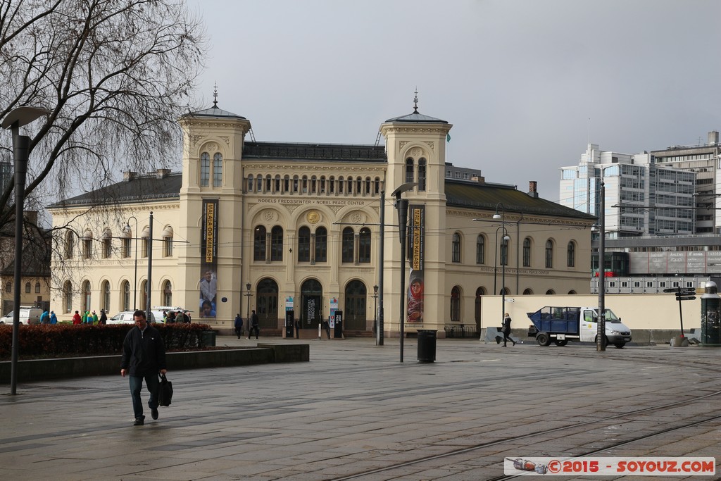 Oslo sentrum - Nobel Peace Center
Mots-clés: geo:lat=59.91134967 geo:lon=10.73290867 geotagged NOR Norvège Oslo Oslo sentrum Norway Nobel Peace Center