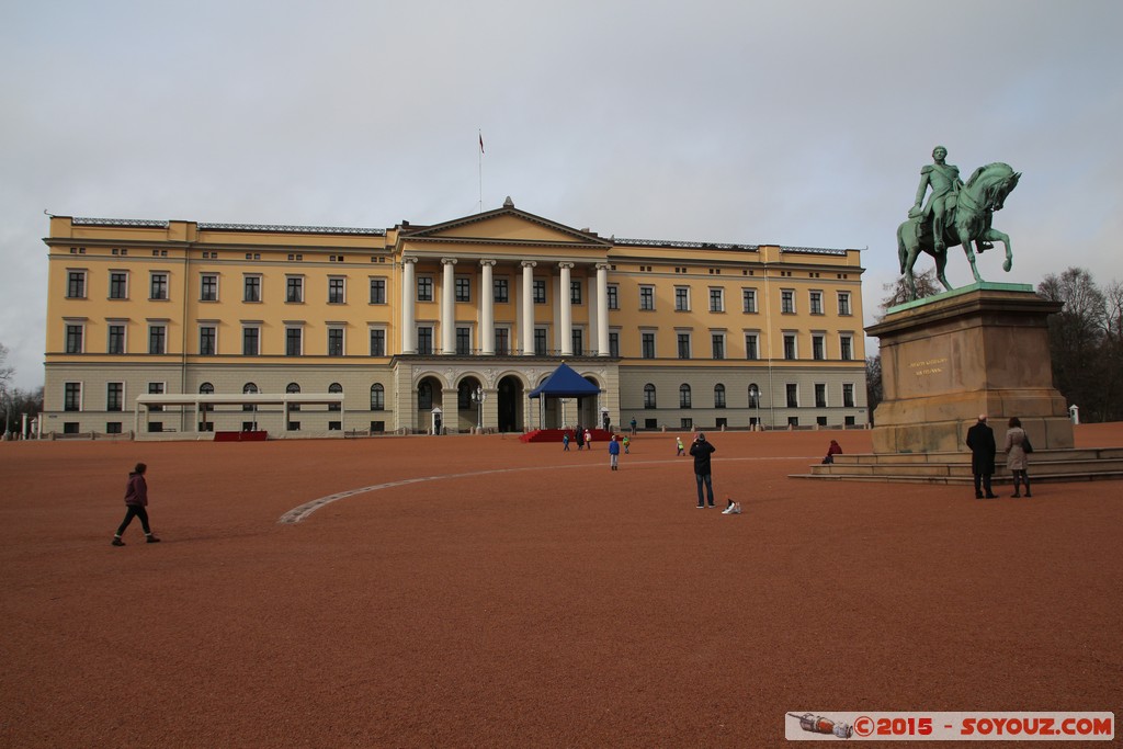 Oslo - Det Kongelige Norske Slott
Mots-clés: geo:lat=59.91642412 geo:lon=10.72872888 geotagged NOR Norvège Oslo Vika Norway Det Kongelige Norske Slott