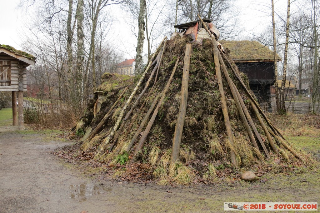 Bygdoy - Norsk Folkemuseum - Samme
Mots-clés: Akershus Bygdøy geo:lat=59.90722711 geo:lon=10.68484922 geotagged Lysaker NOR Norvège Norway Norsk Folkemuseum Samme