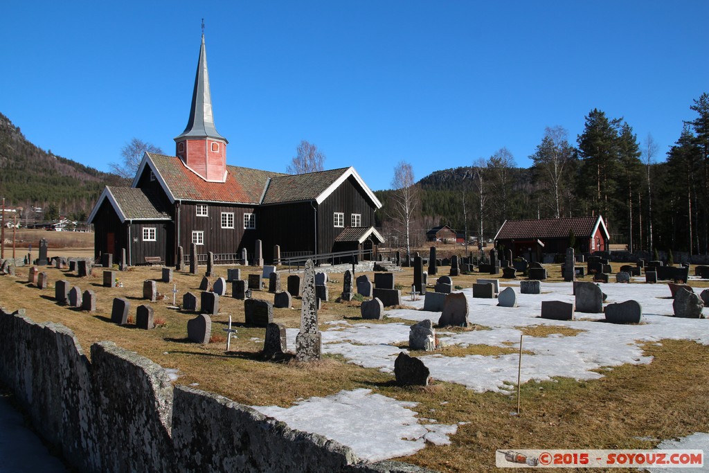 Flesberg - Starvkirke
Mots-clés: Buskerud Flesberg geo:lat=59.86271800 geo:lon=9.43240900 geotagged NOR Norvège Starvkirke Eglise cimetiere patrimoine unesco