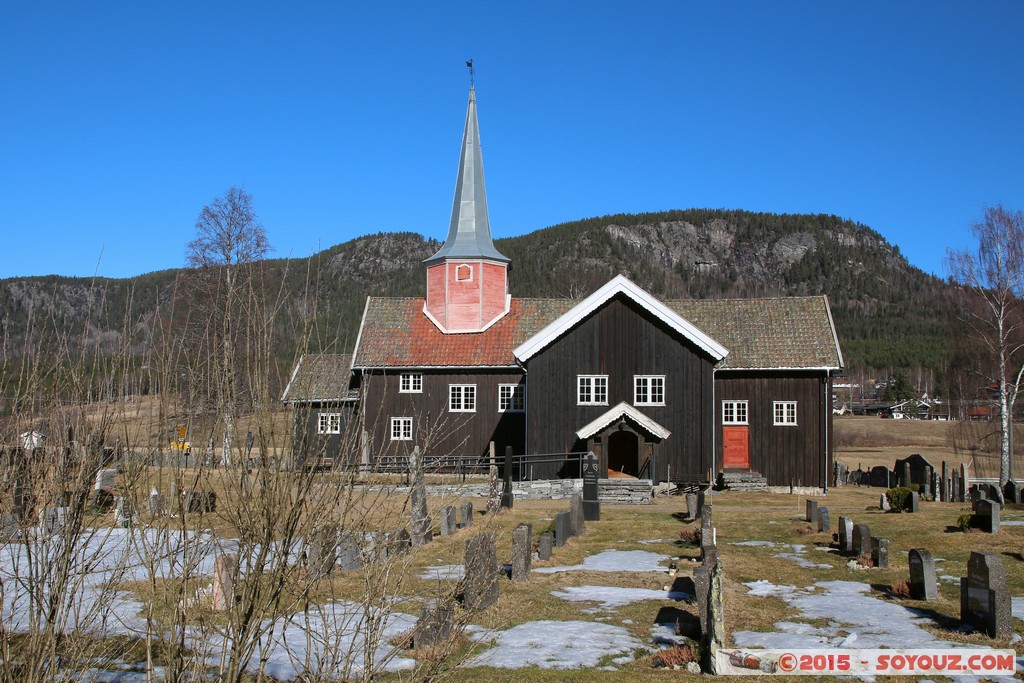 Flesberg - Starvkirke
Mots-clés: Buskerud Flesberg geo:lat=59.86242592 geo:lon=9.43280625 geotagged NOR Norvège Starvkirke Eglise cimetiere patrimoine unesco