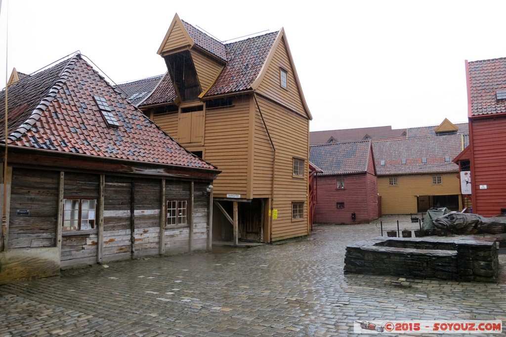 Bergen - Bryggen / World Heritage area
Mots-clés: Bergen Bergenhus geo:lat=60.39751959 geo:lon=5.32464382 geotagged Hordaland NOR Norvège Norway Bryggen patrimoine unesco