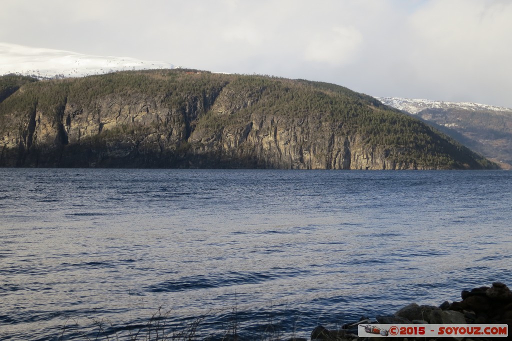 Innvikfjorden - Utvik
Mots-clés: Fjelli geo:lat=61.80766800 geo:lon=6.52158700 geotagged NOR Norvège Sogn og Fjordane Utvik Fjord Montagne