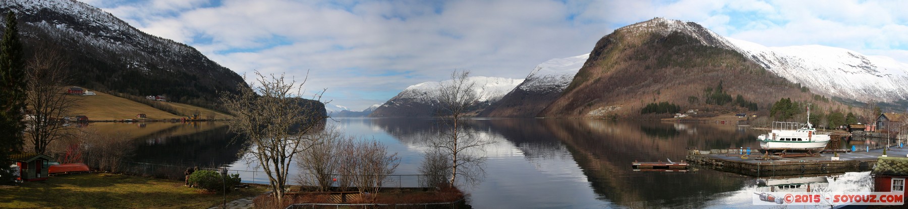 Hornindalsvatnet - Hornindal - Panorama
Stitched Panorama
Mots-clés: geo:lat=61.96737700 geo:lon=6.52392200 geotagged Grodås Hornindal NOR Norvège Sogn og Fjordane Lac Montagne Neige panorama paysage