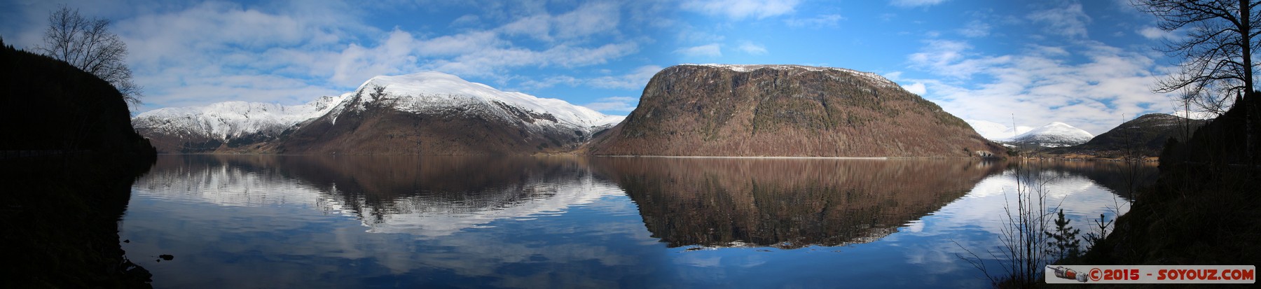 Hornindalsvatnet - Holmoyane - panorama
Stitched Panorama
Mots-clés: geo:lat=61.95674200 geo:lon=6.47659100 geotagged Grodås Hornindal NOR Norvège Sogn og Fjordane Lac Montagne Neige panorama paysage