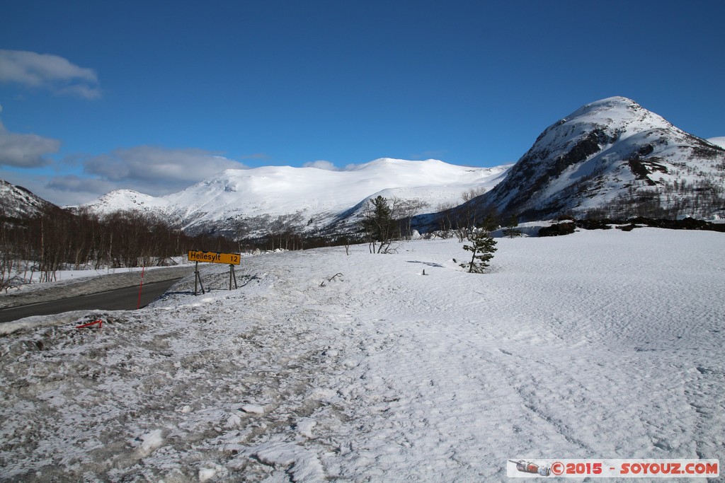 Hellesylt - Kjelstadlia
Mots-clés: geo:lat=62.02826700 geo:lon=6.73230000 geotagged Hellesylt Kjelstadlia More og Romdal NOR Norvège Neige Montagne