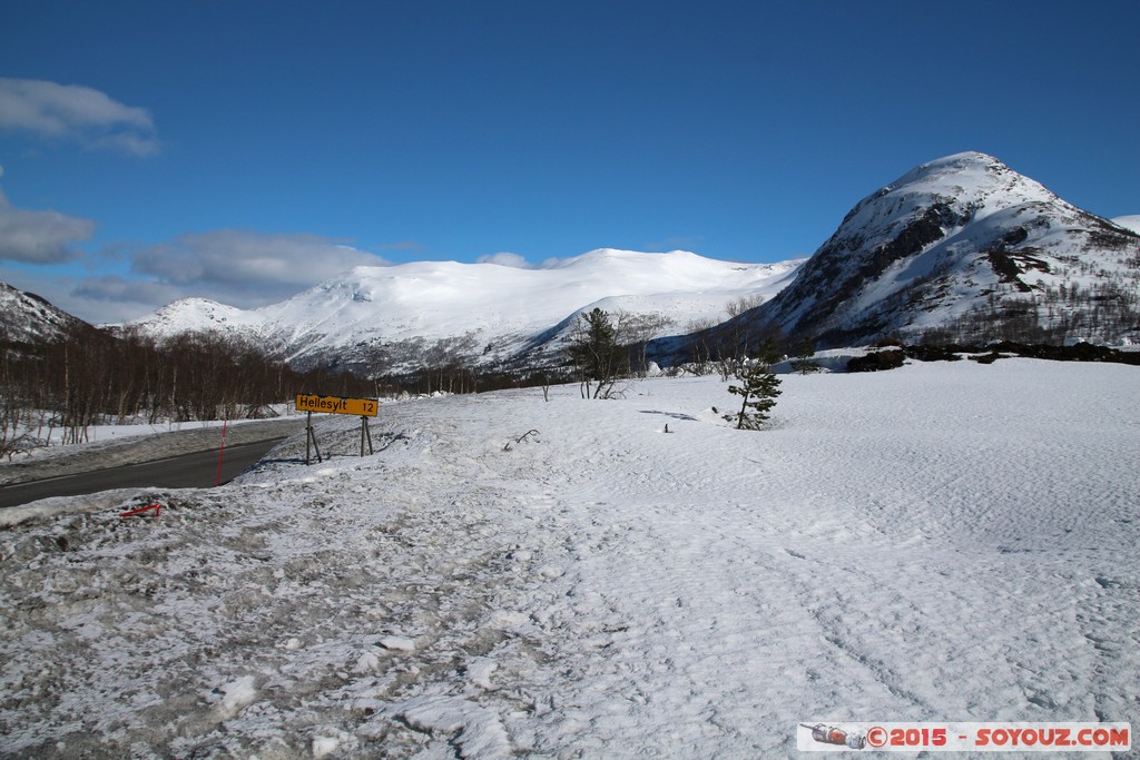 Hellesylt - Kjelstadlia
Mots-clés: geo:lat=62.02826700 geo:lon=6.73230000 geotagged Hellesylt Kjelstadlia More og Romdal NOR Norvège Neige Montagne