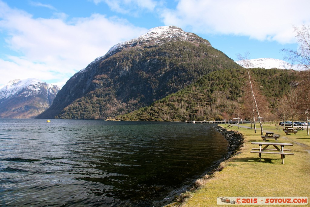 Hellesylt - Geirangerfjord
Mots-clés: geo:lat=62.08643880 geo:lon=6.86977160 geotagged Hellesylt More og Romdal NOR Norvège Geirangerfjord patrimoine unesco Neige Montagne Fjord