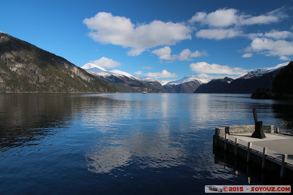 Stranda - Storfjorden
Mots-clés: geo:lat=62.30837200 geo:lon=6.94932167 geotagged More og Romdal NOR Norvège Stranda Storfjorden Fjord Montagne Neige