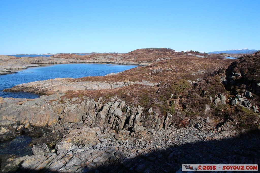 More og Romdal - Atlanterhavsveien - Lyngholmen
Mots-clés: Averøy geo:lat=63.01894300 geo:lon=7.36685900 geotagged More og Romdal NOR Norvège Utheim Norway Atlanterhavsveien Lyngholmen