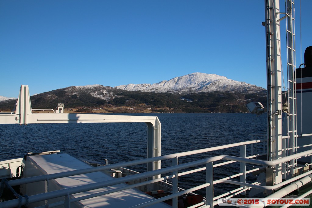 More og Romdal - Halsafjorden - Ferry Kanestraum/Halsanaustan
Mots-clés: geo:lat=63.06225100 geo:lon=8.20077225 geotagged Halsanaustan More og Romdal NOR Norvège Rød Norway bateau Halsafjorden